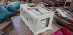 Quách gỗ vàng tâm trạm sen dày 10cm ( tại xưởng VĂN BA GỖ TO )