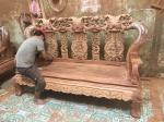 Bàn ghế gỗ Minh đào hương ta gia lai 7 món cột 14 
