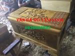 Tiểu quách gỗ vàng tâm trạm rồng, trạm sen, chữ Phúc Thọ – 86 × 44 × 46 cm