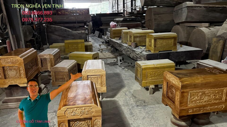 tiểu quách gỗ vàng tâm