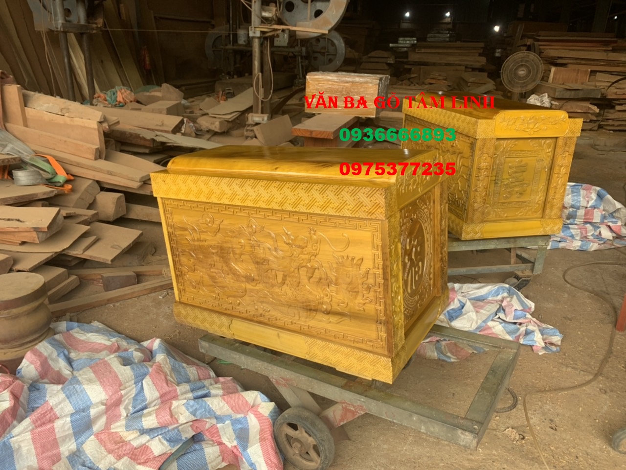 quách gỗ vàng tâm