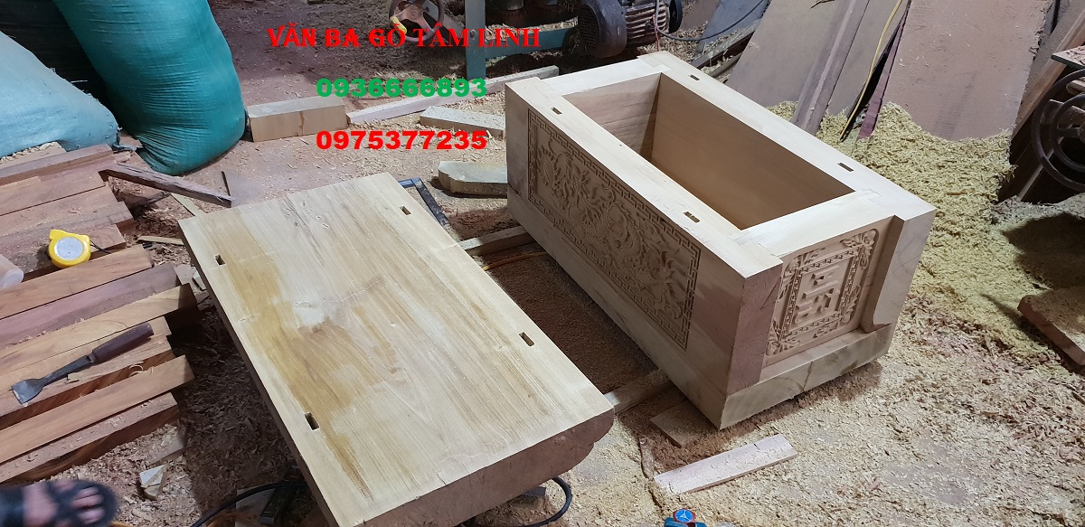 QUÁCH GỖ VÀNG TÂM