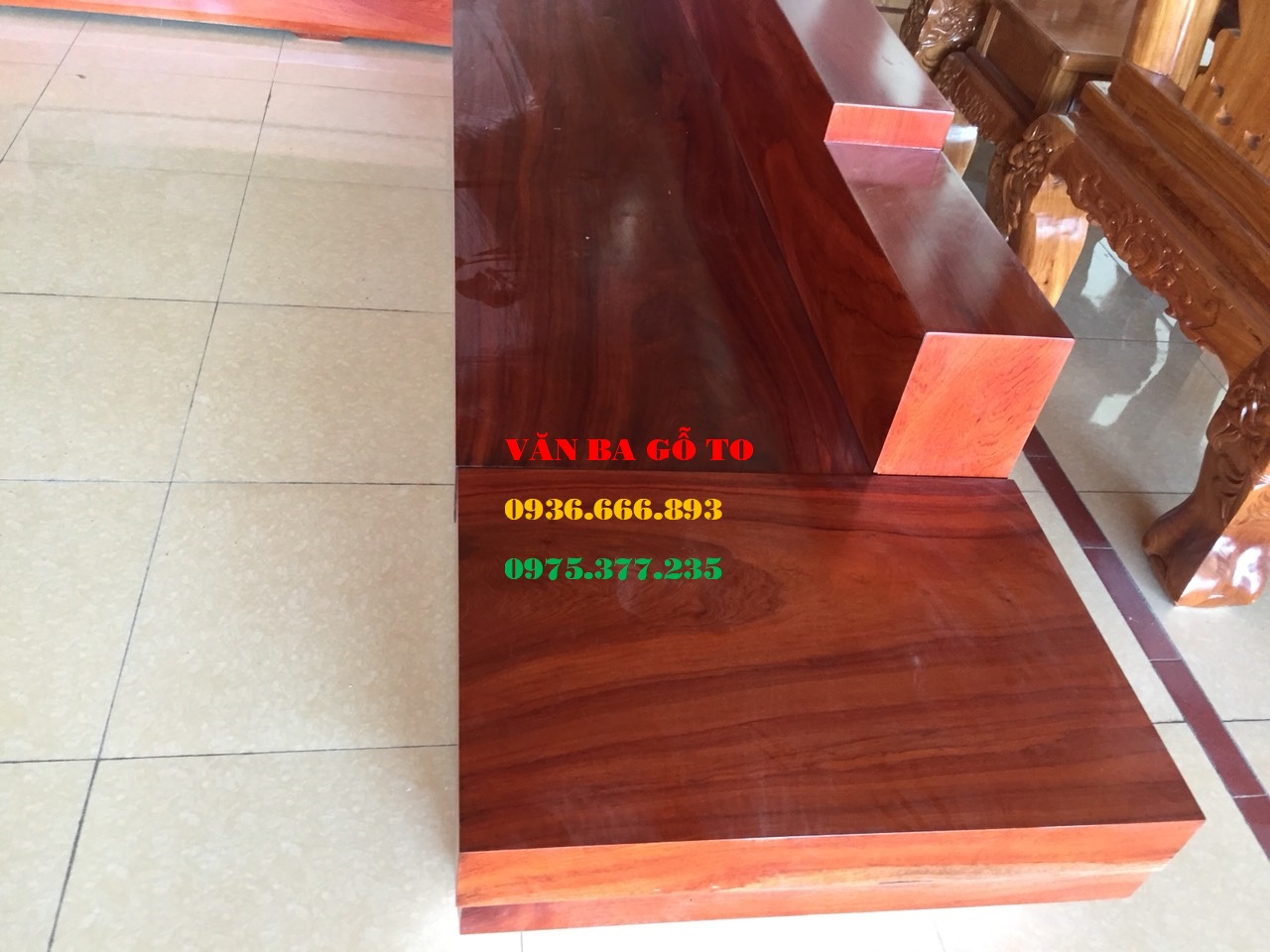 Sofa gỗ hiện đại