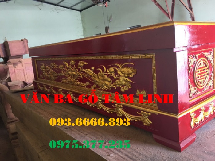 quan tài gỗ vàng tâm