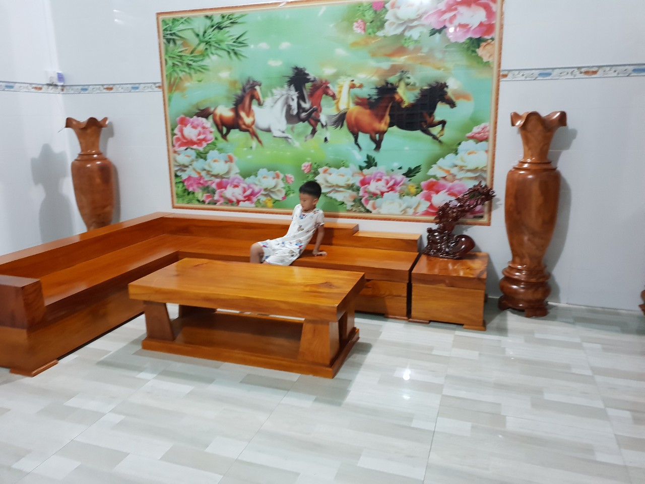 Sofa gỗ phòng khách